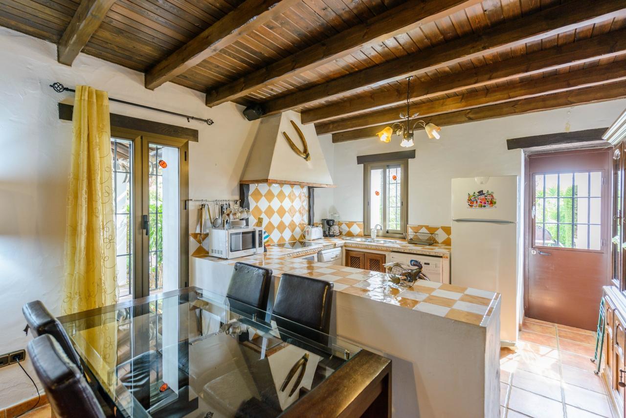 Вилла Cubo'S Casa La Vina Альхаурин-эль-Гранде Экстерьер фото