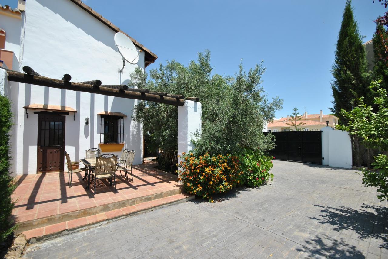 Вилла Cubo'S Casa La Vina Альхаурин-эль-Гранде Экстерьер фото
